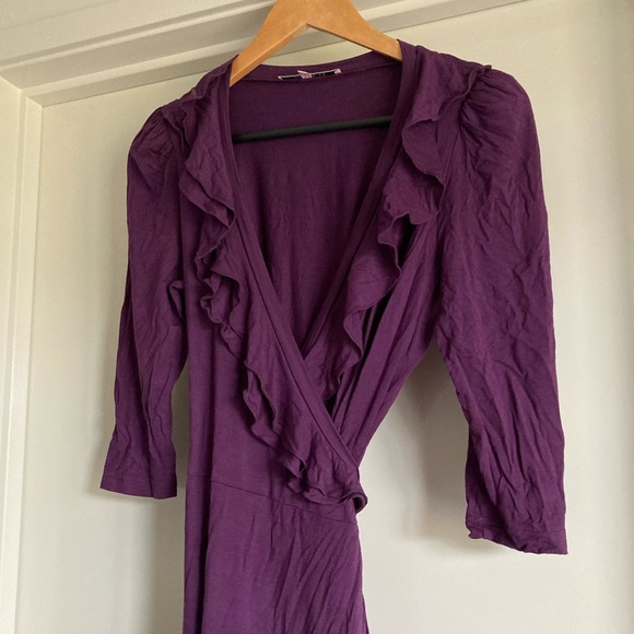 Gorgeous Review Long-sleeve Wrap Dress - Picture 2 of 5